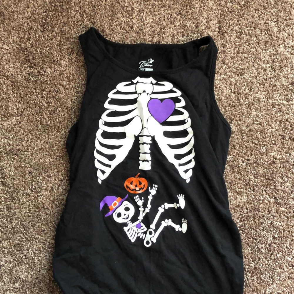 MATERNITY top. Perfect for Halloween